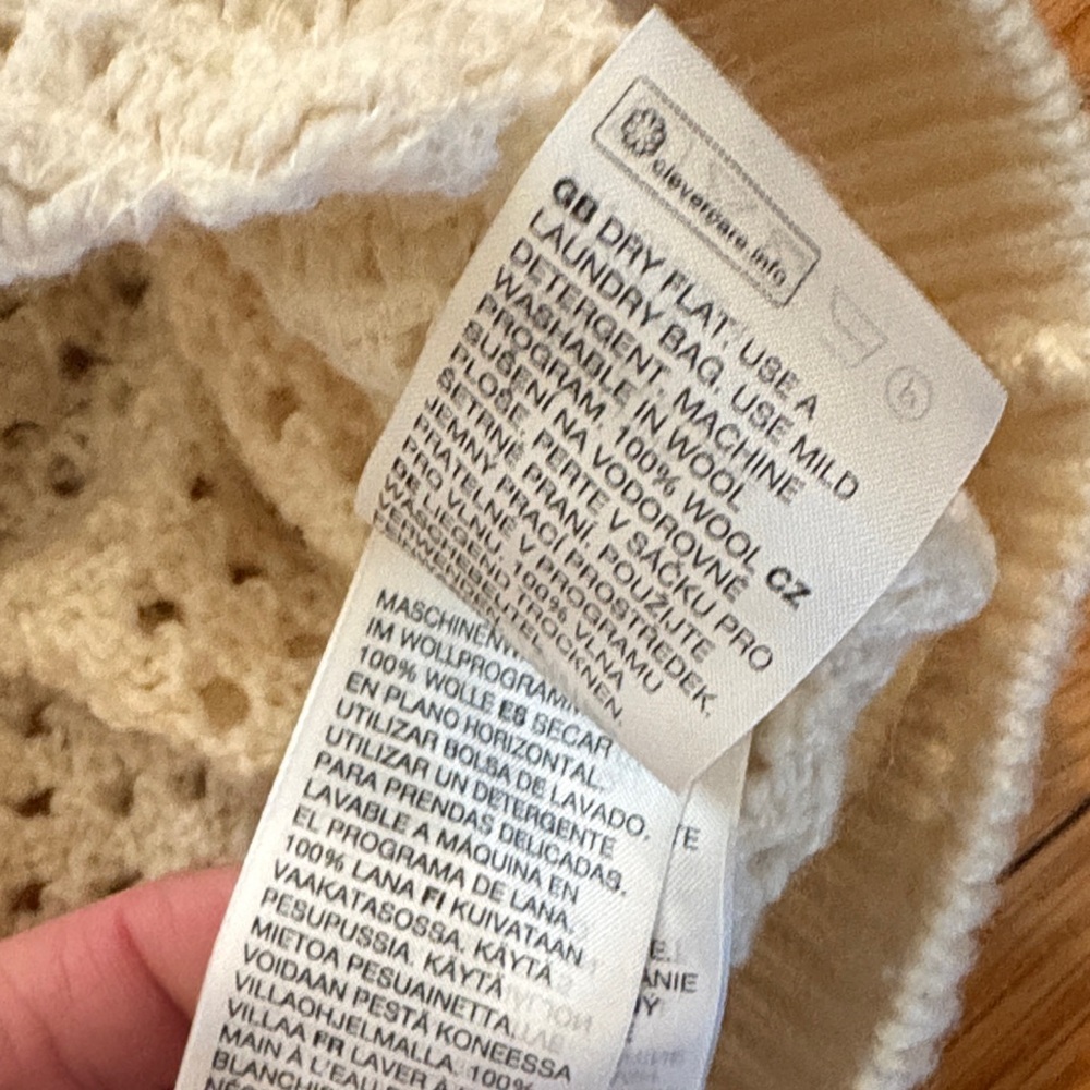 & Other Stories Cream Crochet Crewneck Sweater with Puff Shoulders - Picture 7 of 12